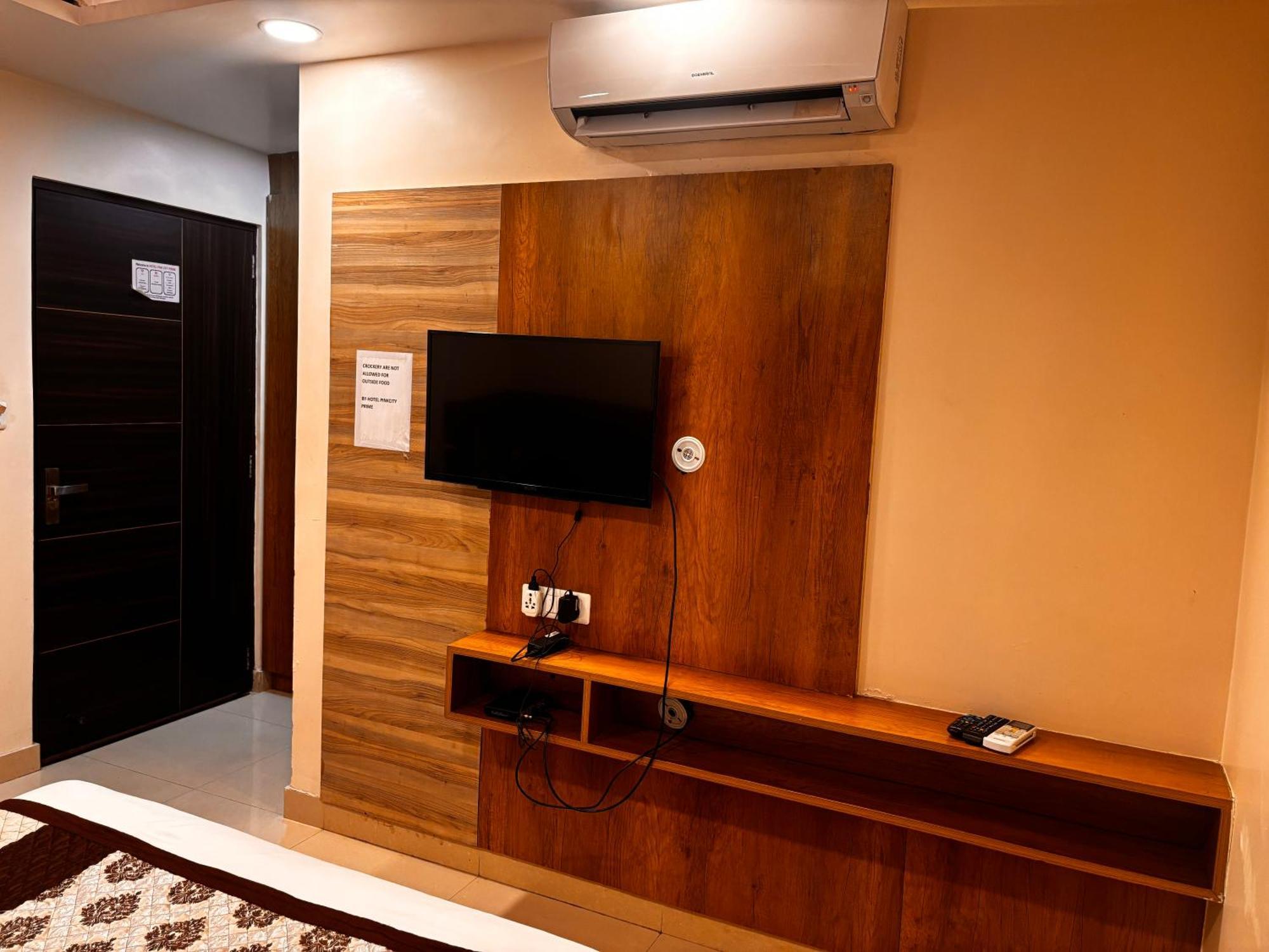 Hotel Gulabi Nagri, Malviya Nagar, Jaipur Bagian luar foto