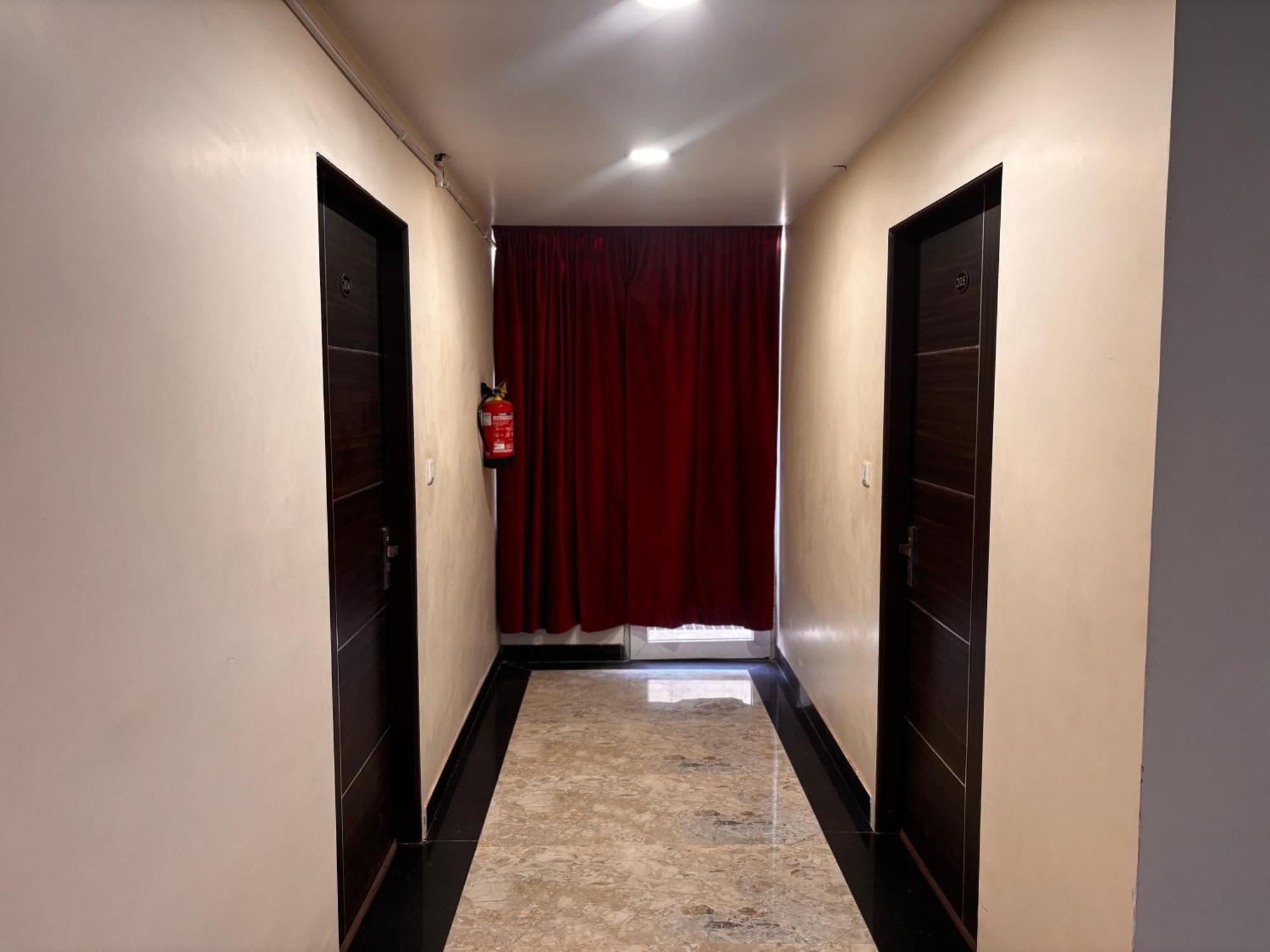 Hotel Gulabi Nagri, Malviya Nagar, Jaipur Bagian luar foto